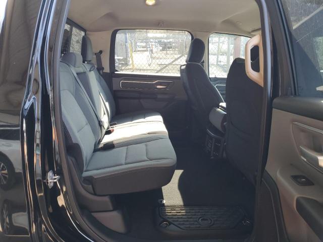39742273 :رقم المزاد ، 1C6SRFFT1KN602194 vin ، 2019 Ram 1500 Big Horn/lone Star مزاد بيع