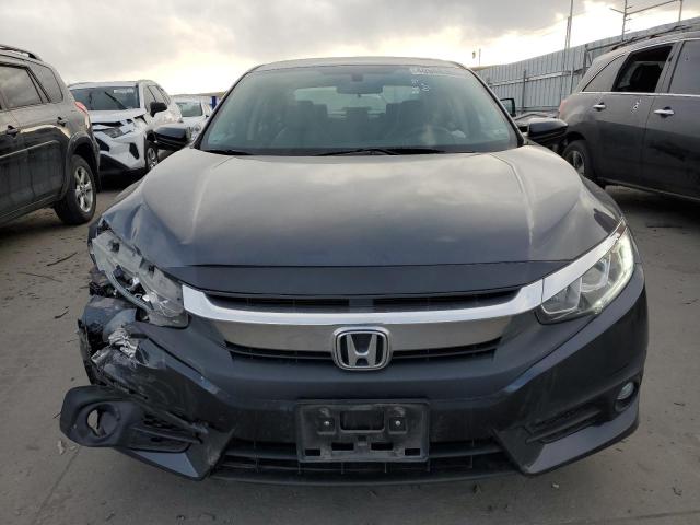 40588303 :رقم المزاد ، 19XFC1F39HE023966 vin ، 2017 Honda Civic Ex مزاد بيع