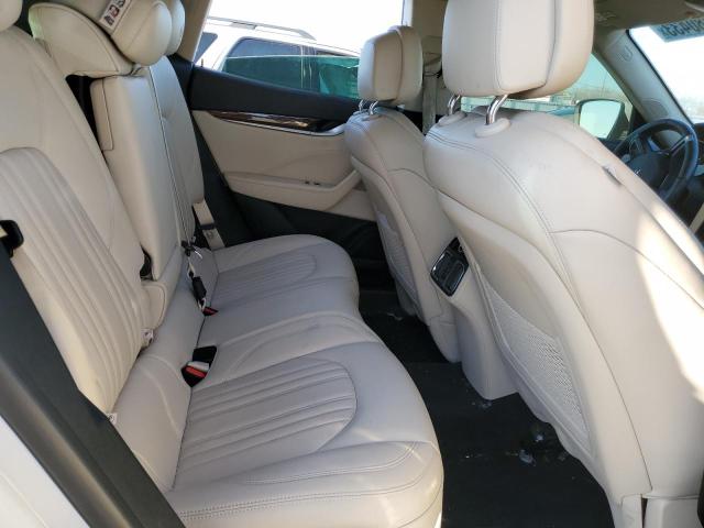 Продажа на аукционе авто 2017 Maserati Levante, vin: ZN661XUA4HX233268, номер лота: 40480433