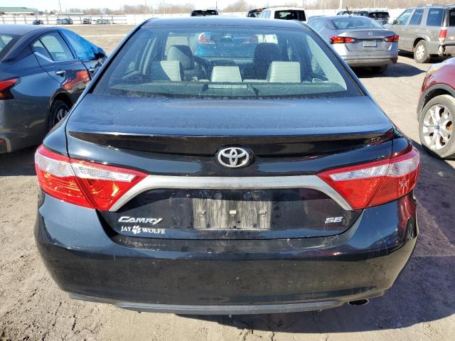 40200063 :رقم المزاد ، 4T1BF1FK0GU125214 vin ، 2016 Toyota Camry Le مزاد بيع