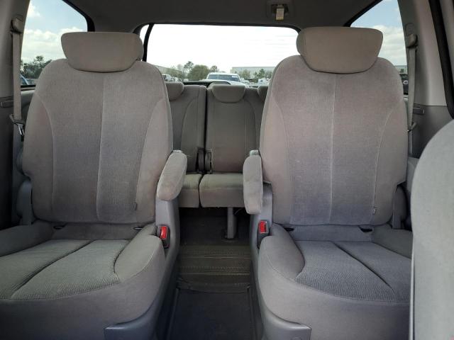 38951483 :رقم المزاد ، KNDMG4C3XA6344945 vin ، 2010 Kia Sedona Lx مزاد بيع