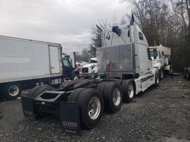 2006 Volvo Vn Vnl მანქანა იყიდება აუქციონზე, vin: 4V4NC9TJ46N421659, აუქციონის ნომერი: 38919863