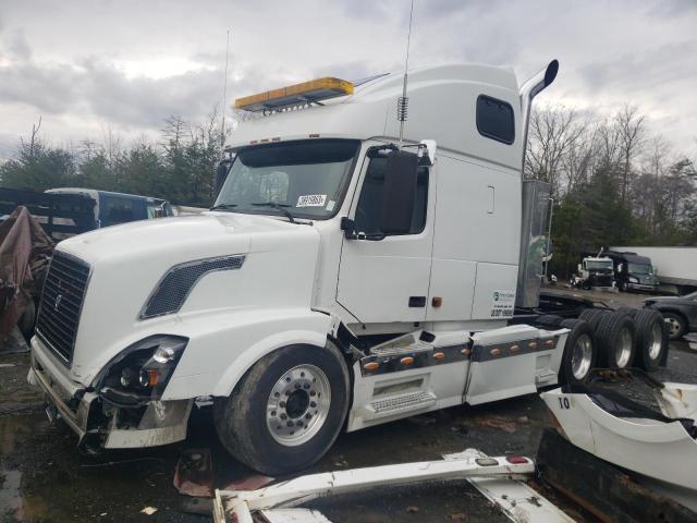 2006 Volvo Vn Vnl მანქანა იყიდება აუქციონზე, vin: 4V4NC9TJ46N421659, აუქციონის ნომერი: 38919863