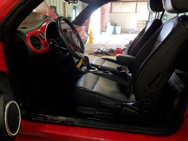 2015 Volkswagen Beetle 1.8t მანქანა იყიდება აუქციონზე, vin: 3VW517AT2FM801150, აუქციონის ნომერი: 40560463