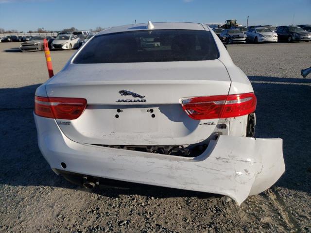2018 Jaguar Xe მანქანა იყიდება აუქციონზე, vin: SAJAR4FX8JCP33842, აუქციონის ნომერი: 41729273