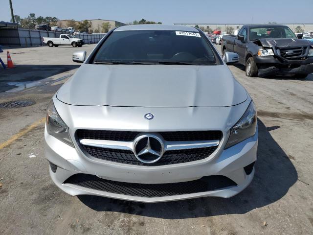 42617043 :رقم المزاد ، WDDSJ4EB1GN327162 vin ، 2016 Mercedes-benz Cla 250 مزاد بيع