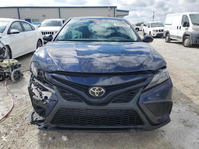 Продажа на аукционе авто 2022 Toyota Camry Se, vin: 4T1G11AK4NU631914, номер лота: 42544973