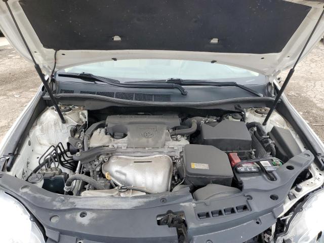 2015 Toyota Camry Le მანქანა იყიდება აუქციონზე, vin: 4T4BF1FK2FR514263, აუქციონის ნომერი: 43161613