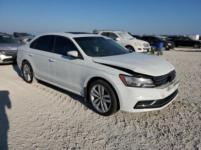 Продажа на аукционе авто 2019 Volkswagen Passat Wolfsburg, vin: 1VWLA7A38KC002959, номер лота: 43191223