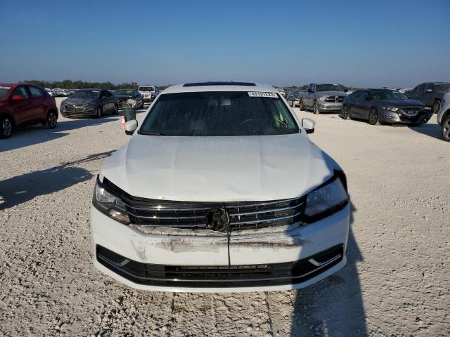 Продажа на аукционе авто 2019 Volkswagen Passat Wolfsburg, vin: 1VWLA7A38KC002959, номер лота: 43191223