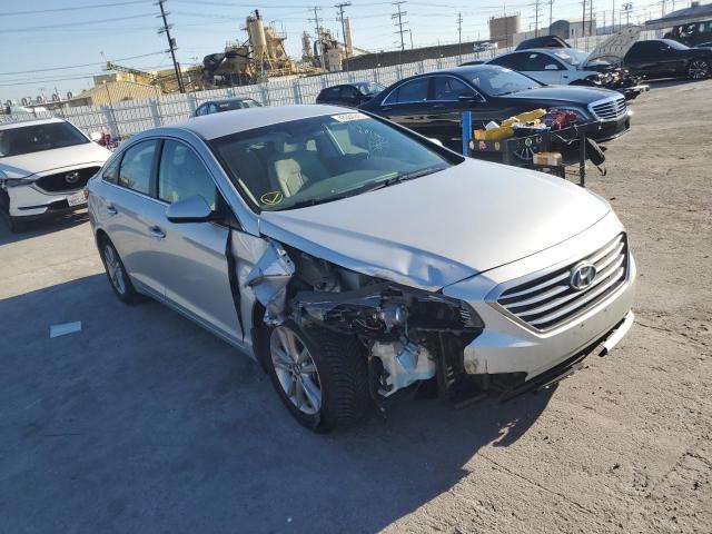 Продажа на аукционе авто 2015 Hyundai Sonata Se, vin: 5NPE24AF8FH234215, номер лота: 43384243
