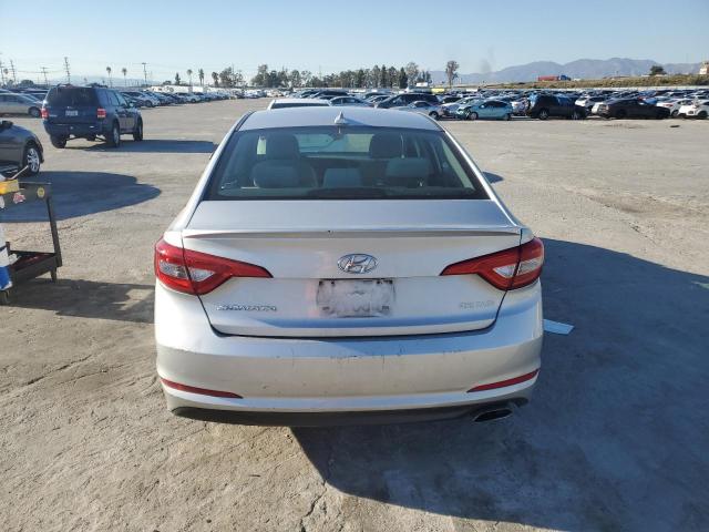 Продажа на аукционе авто 2015 Hyundai Sonata Se, vin: 5NPE24AF8FH234215, номер лота: 43384243