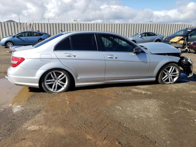 Aukcja sprzedaży 2013 Mercedes-benz C 250, vin: WDDGF4HB2DA806292, numer aukcji: 43394533