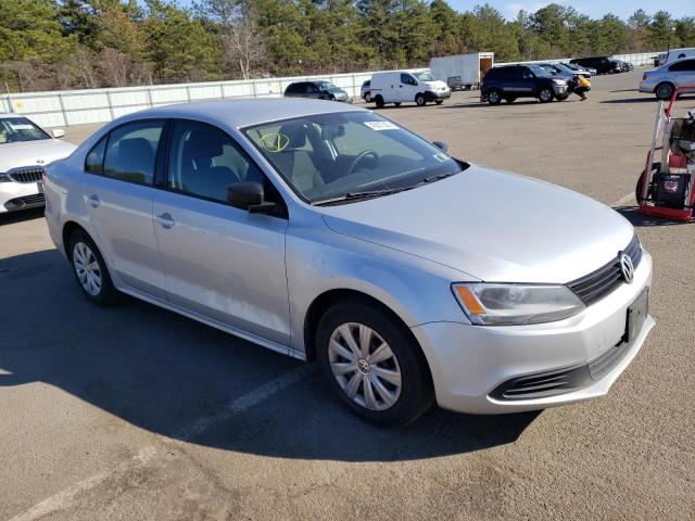 2014 Volkswagen Jetta Base მანქანა იყიდება აუქციონზე, vin: 3VW2K7AJ3EM321096, აუქციონის ნომერი: 43927383