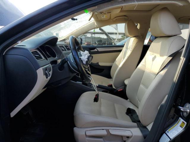 43881483 :رقم المزاد ، 3VWDB7AJ1HM253507 vin ، 2017 Volkswagen Jetta Se مزاد بيع