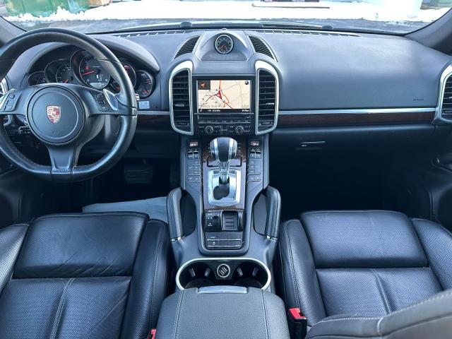 Продажа на аукционе авто 2014 Porsche Cayenne, vin: WP1AF2A21ELA41949, номер лота: 44394103