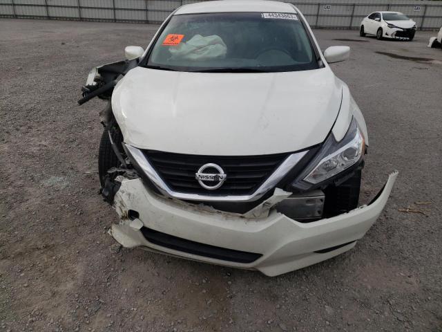 Продажа на аукционе авто 2017 Nissan Altima 2.5, vin: 1N4AL3APXHC231383, номер лота: 44343863