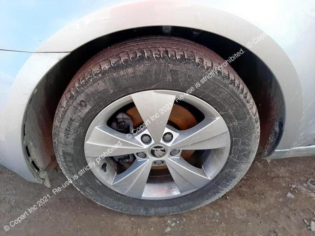 Aukcja sprzedaży 2018 Skoda Octavia Se, vin: TMBKR7NE8J0234982, numer aukcji: 43864933