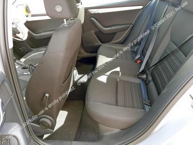 Aukcja sprzedaży 2018 Skoda Octavia Se, vin: TMBKR7NE8J0234982, numer aukcji: 43864933