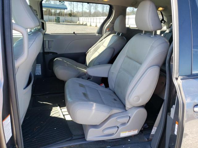 44110433 :رقم المزاد ، 5TDDZ3DC6HS179702 vin ، 2017 Toyota Sienna Xle مزاد بيع