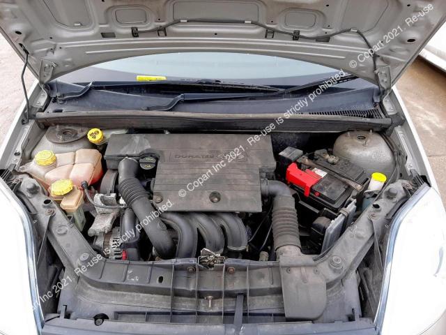 43884703 :رقم المزاد ، WF0DXXGAJD4A31006 vin ، 2004 Ford Fiesta Lx مزاد بيع