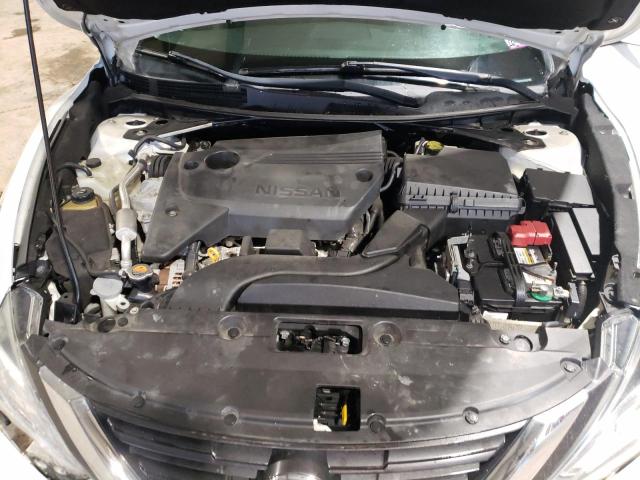 Продажа на аукционе авто 2017 Nissan Altima 2.5, vin: 1N4AL3AP3HC146384, номер лота: 43590813