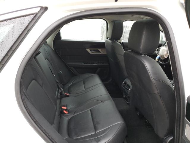 45452543 :رقم المزاد ، SAJBJ4FX7JCY69293 vin ، 2018 Jaguar Xf Premium مزاد بيع