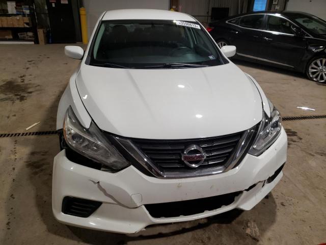 Продажа на аукционе авто 2017 Nissan Altima 2.5, vin: 1N4AL3AP3HC146384, номер лота: 43590813