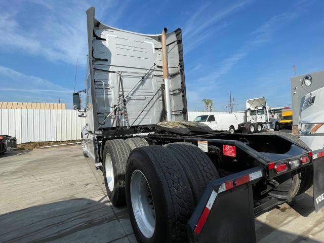 2019 Volvo Vn Vnl მანქანა იყიდება აუქციონზე, vin: 4V4NC9TH4KN217788, აუქციონის ნომერი: 45575843