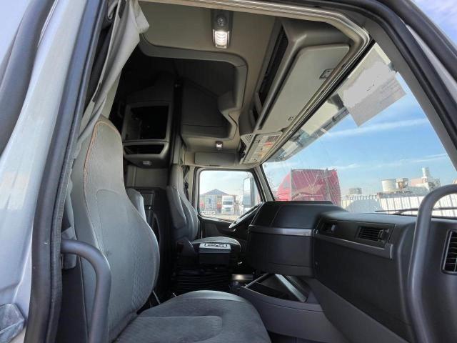 2019 Volvo Vn Vnl მანქანა იყიდება აუქციონზე, vin: 4V4NC9TH4KN217788, აუქციონის ნომერი: 45575843