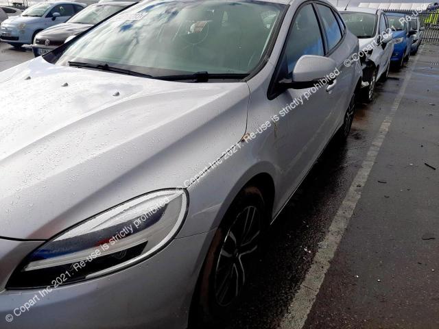 Aukcja sprzedaży 2016 Volvo V40 Moment, vin: YV1MV74L1H2410009, numer aukcji: 44761283