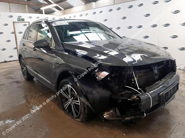 Aukcja sprzedaży 2017 Volkswagen Tiguan Se, vin: WVGZZZ5NZHW398257, numer aukcji: 45440573