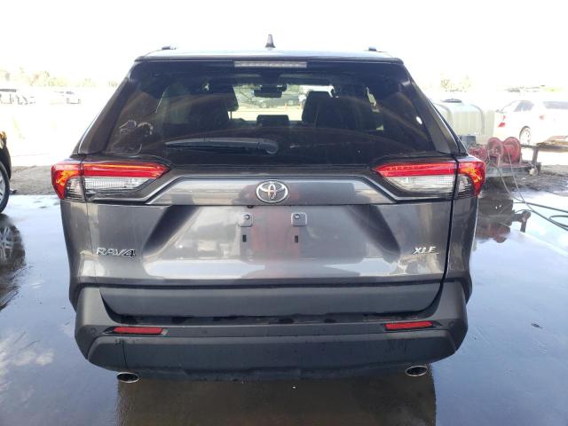 2021 Toyota Rav4 Xle Premium მანქანა იყიდება აუქციონზე, vin: 2T3C1RFV5MW165657, აუქციონის ნომერი: 43591303