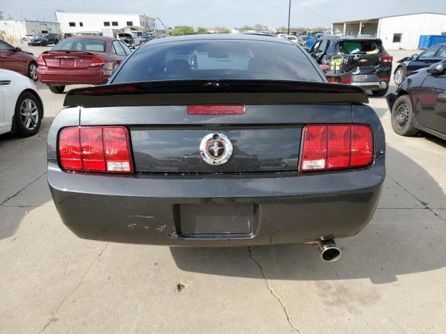 45508153 :رقم المزاد ، 1ZVHT80N085156300 vin ، 2008 Ford Mustang مزاد بيع