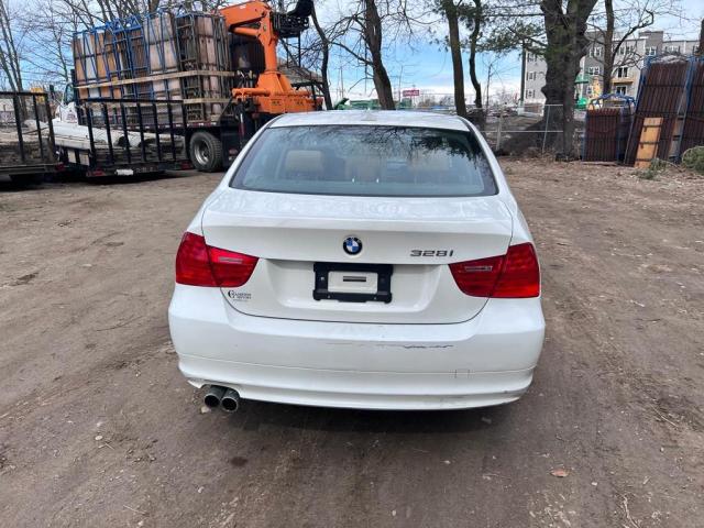 46391053 :رقم المزاد ، WBAPK5C52BA811189 vin ، 2011 Bmw 328 Xi Sulev مزاد بيع
