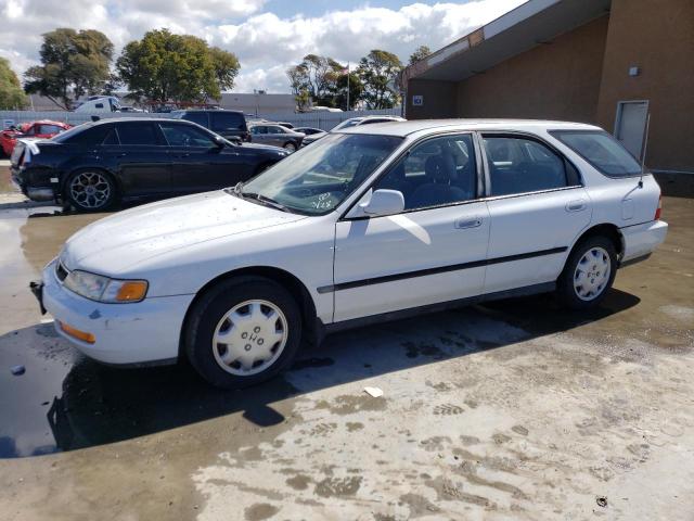46728843 :رقم المزاد ، 1HGCE1824TA007334 vin ، 1996 Honda Accord Lx مزاد بيع