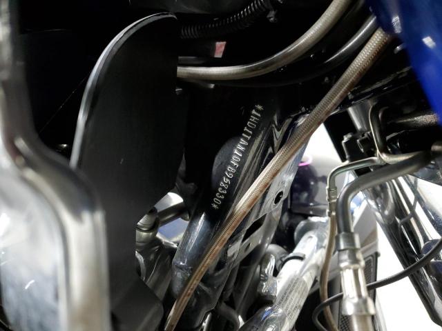 45378923 :رقم المزاد ، 1HD1TAN10FB958330 vin ، 2015 Harley-davidson Fltruse Cvo Road Glide مزاد بيع