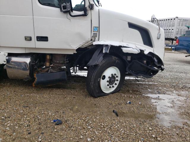 43769893 :رقم المزاد ، 4V4NC9EJ5BN530073 vin ، 2011 Volvo Vn Vnl مزاد بيع