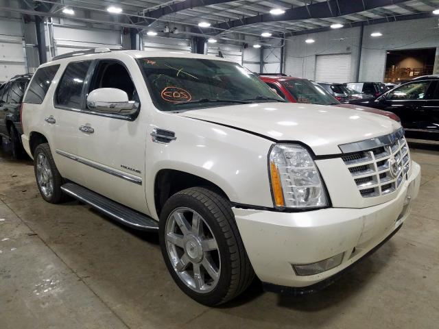 2010 Cadillac Escalade L მანქანა იყიდება აუქციონზე, vin: 1GYUKBEF1AR244378, აუქციონის ნომერი: 35649540