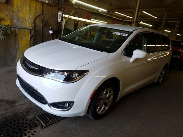 2018 Chrysler Pacifica T მანქანა იყიდება აუქციონზე, vin: 2C4RC1FG8JR117356, აუქციონის ნომერი: 37373800