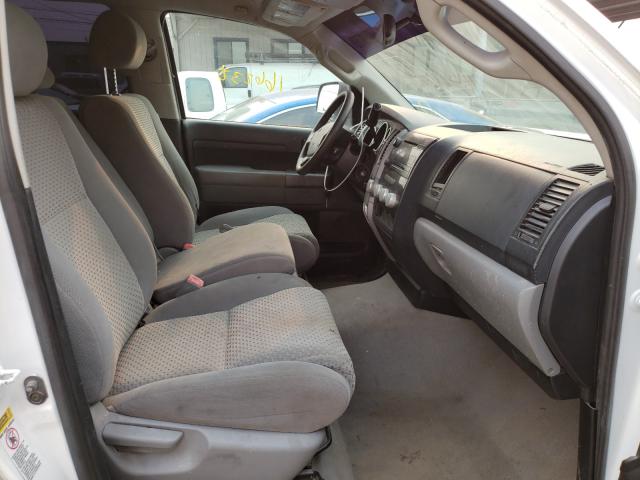 48898760 :رقم المزاد ، 5TFEY5F11BX109217 vin ، 2011 Toyota Tundra Cre مزاد بيع