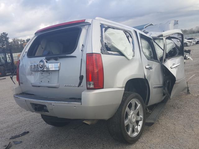 2010 Cadillac Escalade P მანქანა იყიდება აუქციონზე, vin: 1GYUCCEF2AR107436, აუქციონის ნომერი: 51989886
