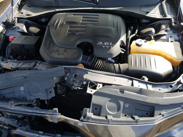 54870040 :رقم المزاد ، 2C3CCABG3JH267011 vin ، 2018 Chrysler 300 S مزاد بيع