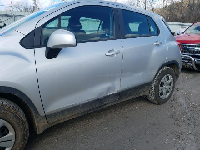 2017 Chevrolet Trax Ls მანქანა იყიდება აუქციონზე, vin: 3GNCJKSB8HL278817, აუქციონის ნომერი: 32621181