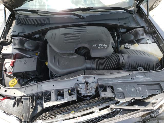 51228261 :رقم المزاد ، 2C3CCAEG8KH594890 vin ، 2019 Chrysler 300 Limite مزاد بيع