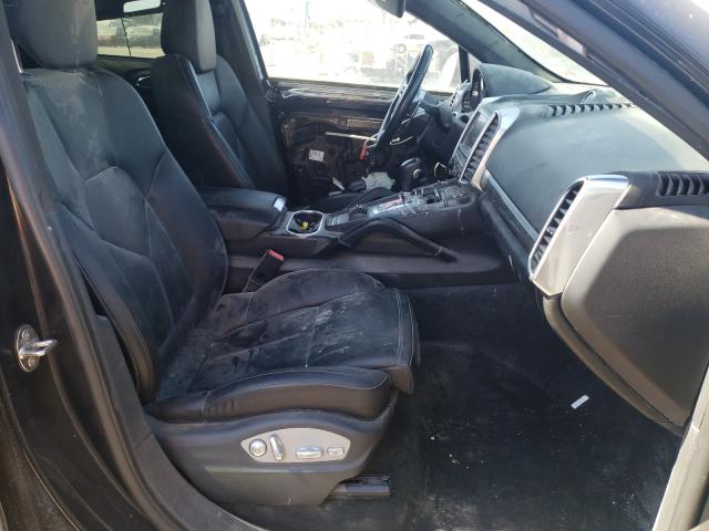 54177371 :رقم المزاد ، WP1AB2A27GLA93861 vin ، 2016 Porsche Cayenne S مزاد بيع