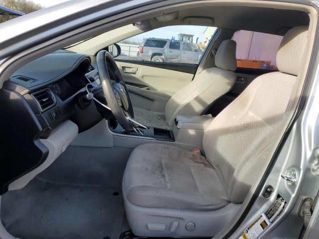 38196244 :رقم المزاد ، 4T4BF1FK4FR500929 vin ، 2015 Toyota Camry Le مزاد بيع