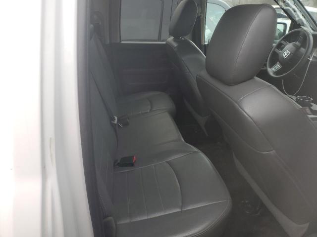 82733703 :رقم المزاد ، 1C6RR6FG8LS121654 vin ، 2020 Ram 1500 Classic Tradesman مزاد بيع