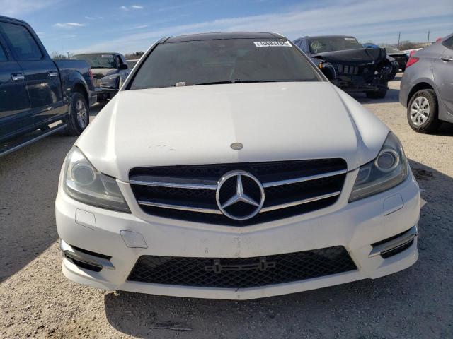 2013 Mercedes-benz C 250 მანქანა იყიდება აუქციონზე, vin: WDDGJ4HB7DG011248, აუქციონის ნომერი: 40683784