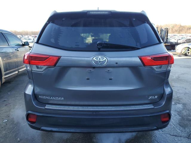 40623084 :رقم المزاد ، 5TDKZRFH3HS526048 vin ، 2017 Toyota Highlander Se مزاد بيع